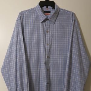 Men's Van Huesen Traveler Series Dress Shirt